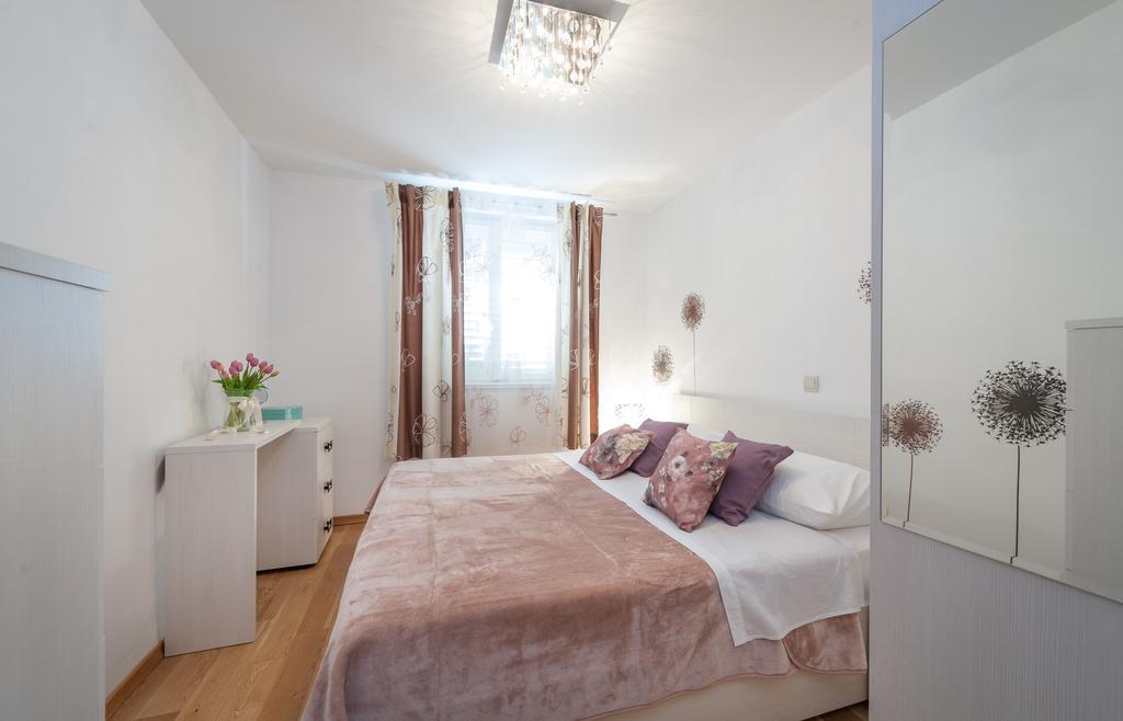 Apartment Timea ドゥブロブニク エクステリア 写真