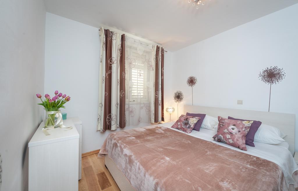 Apartment Timea ドゥブロブニク エクステリア 写真